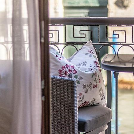 Italian Experience-Riva Degli Schiavoni Boutique Apartment Venedik Dış mekan fotoğraf