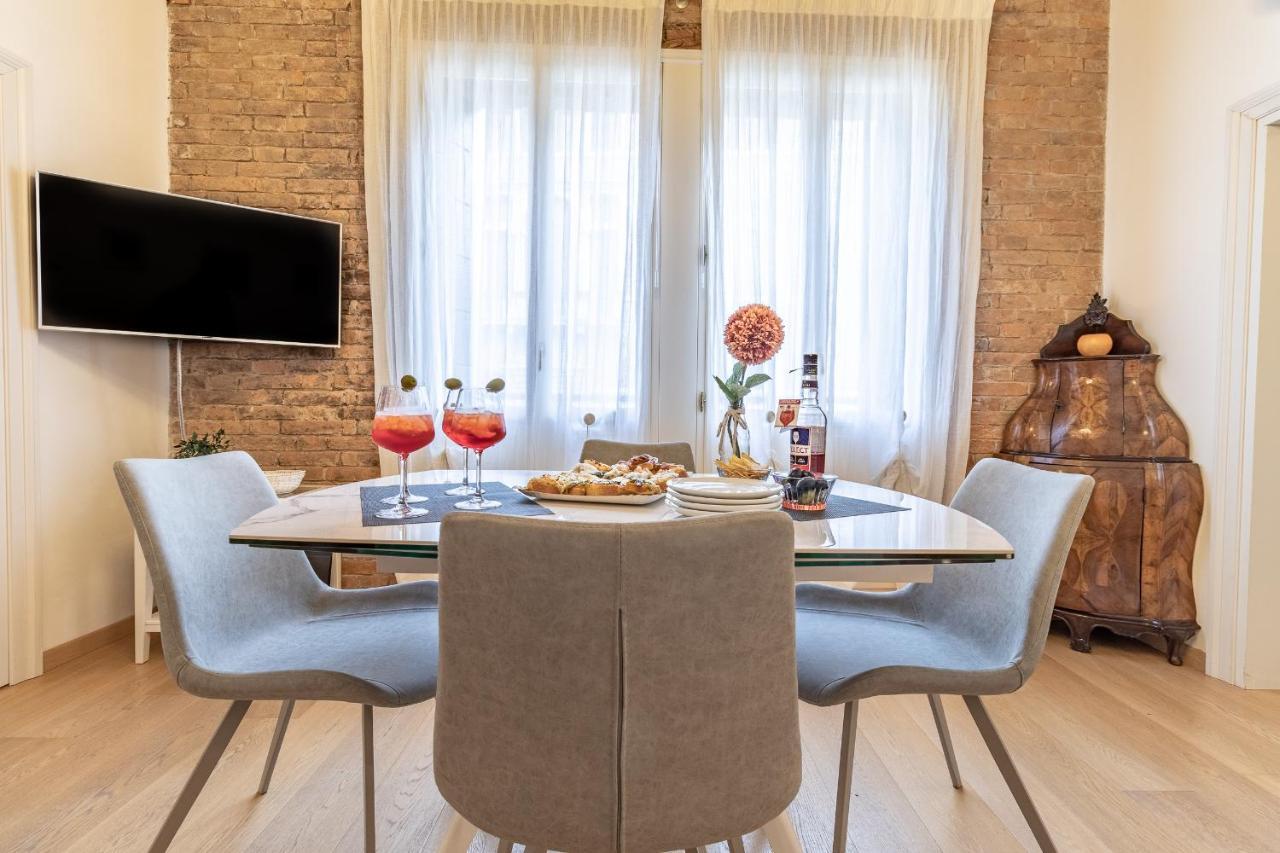 Italian Experience-Riva Degli Schiavoni Boutique Apartment Venedik Dış mekan fotoğraf